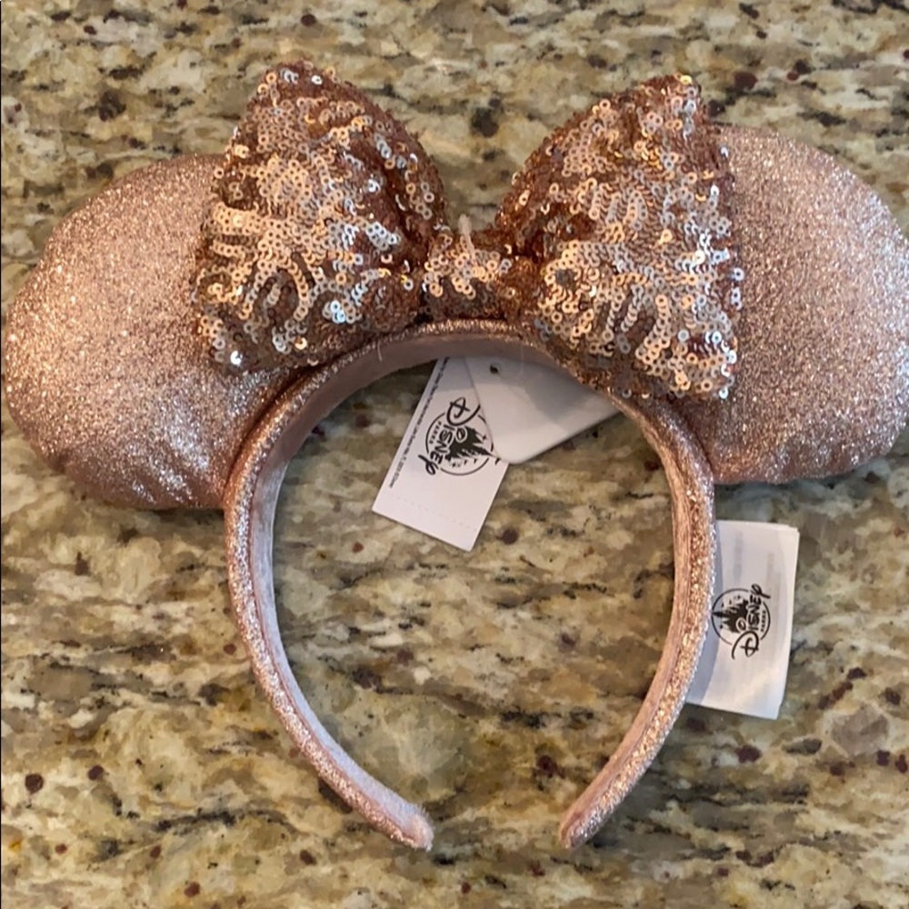 Rose Gold Minnie Mouse ears